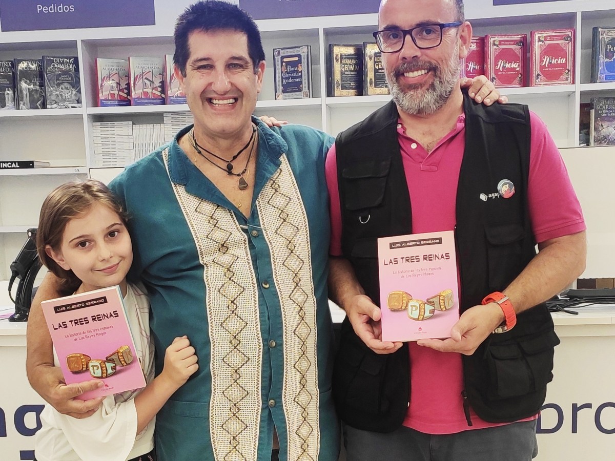 Mi novela «Las tres reinas», a la venta en Librería AGAPEA (Las Palmas de&nbsp;G.C.)