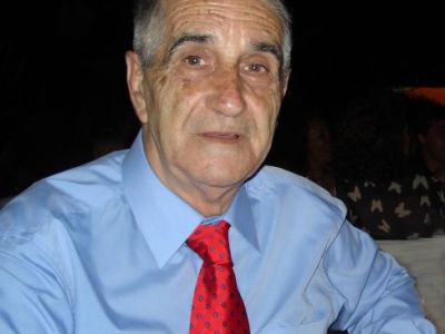 Padre y maestro: Luis Serrano, pionero del fútbol&nbsp;femenino